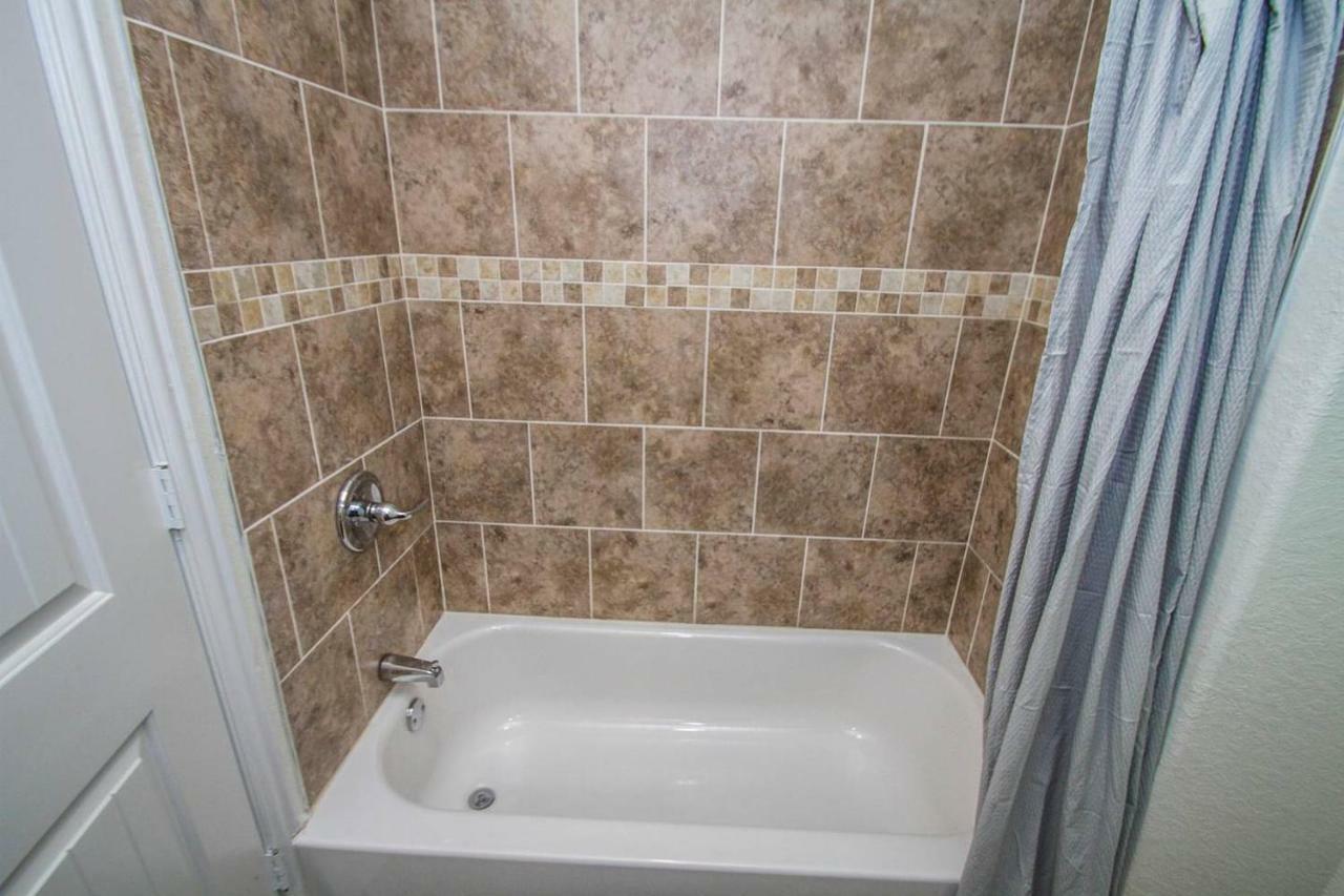 Hays St Cozy Remodeled 2Br/2Ba House Sleeps 8 Lejlighed San Antonio Eksteriør billede