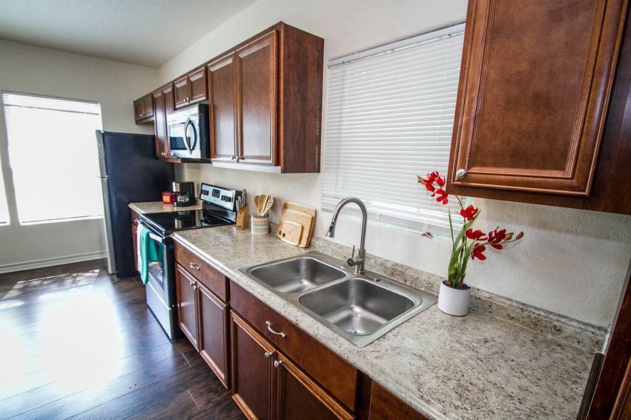 Hays St Cozy Remodeled 2Br/2Ba House Sleeps 8 Lejlighed San Antonio Eksteriør billede